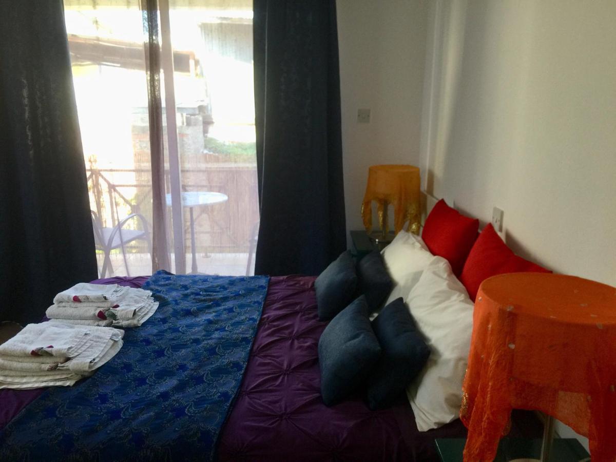 Vangelios Apartments パ フォス エクステリア 写真