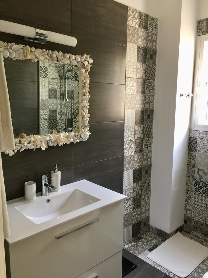 Vangelios Apartments パ フォス エクステリア 写真